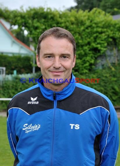 Fussball Regional Saison 2016/17 Spieler-Trainer-Funktionäre (© Fotostand / Loerz)